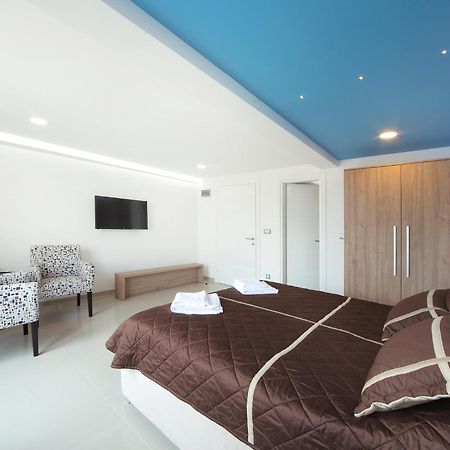 Agent Lux Apartments ยาโกดินา ภายนอก รูปภาพ