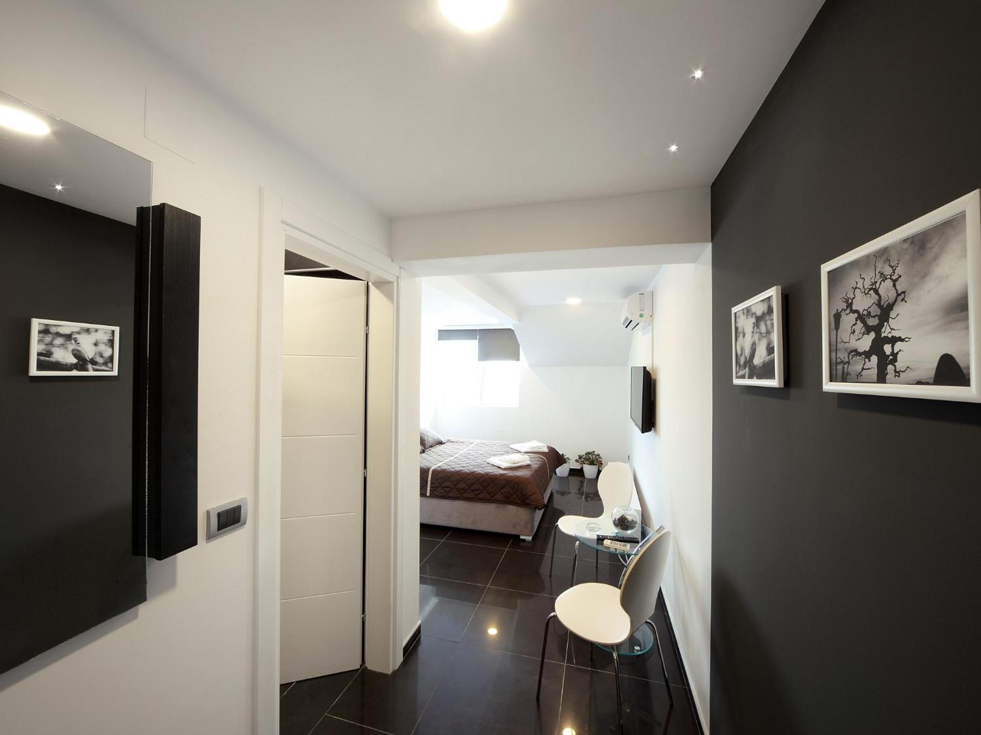 Agent Lux Apartments ยาโกดินา ภายนอก รูปภาพ