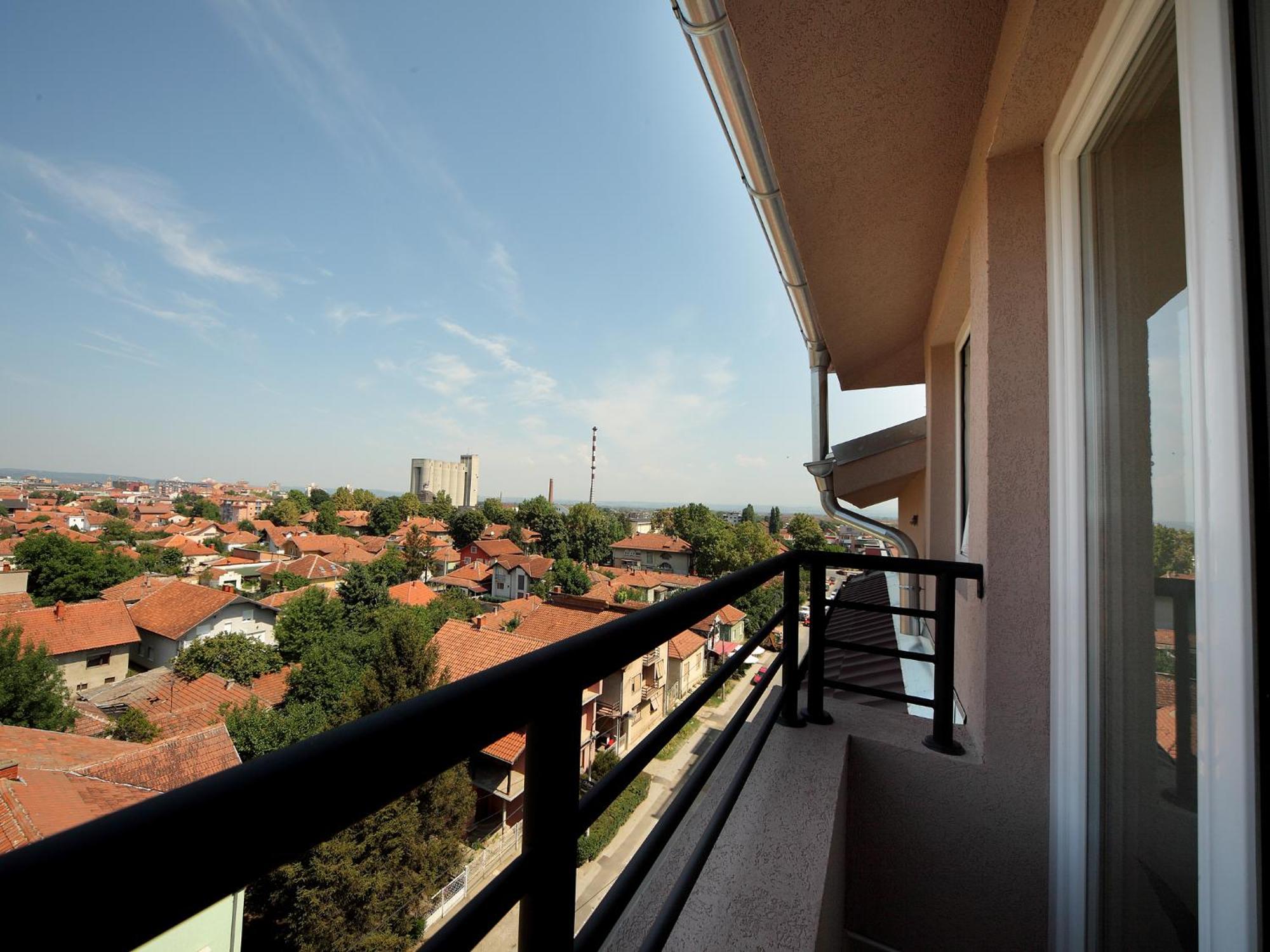 Agent Lux Apartments ยาโกดินา ภายนอก รูปภาพ