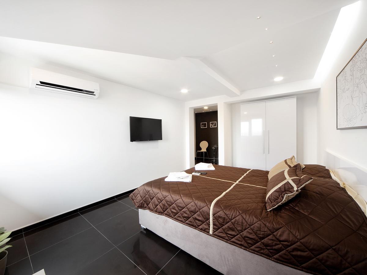 Agent Lux Apartments ยาโกดินา ภายนอก รูปภาพ