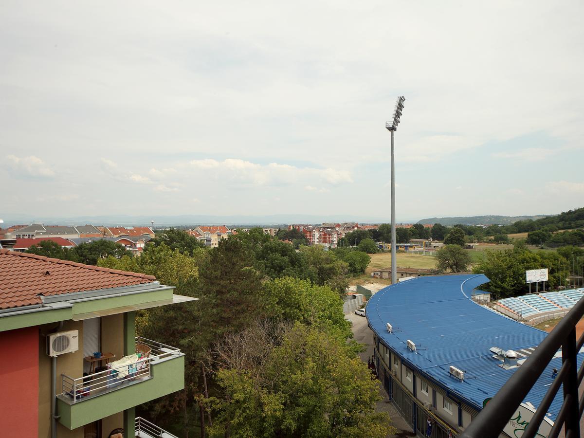 Agent Lux Apartments ยาโกดินา ภายนอก รูปภาพ